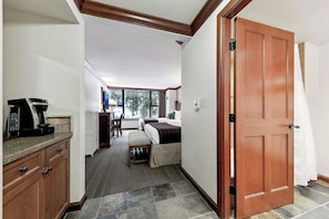 In-room safe, desk, iron/ironing board, free WiFi