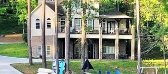 FOOTHILLS VAN DE SMOKIES, WATERFRONT THUIS met kajaks, waterfietsen