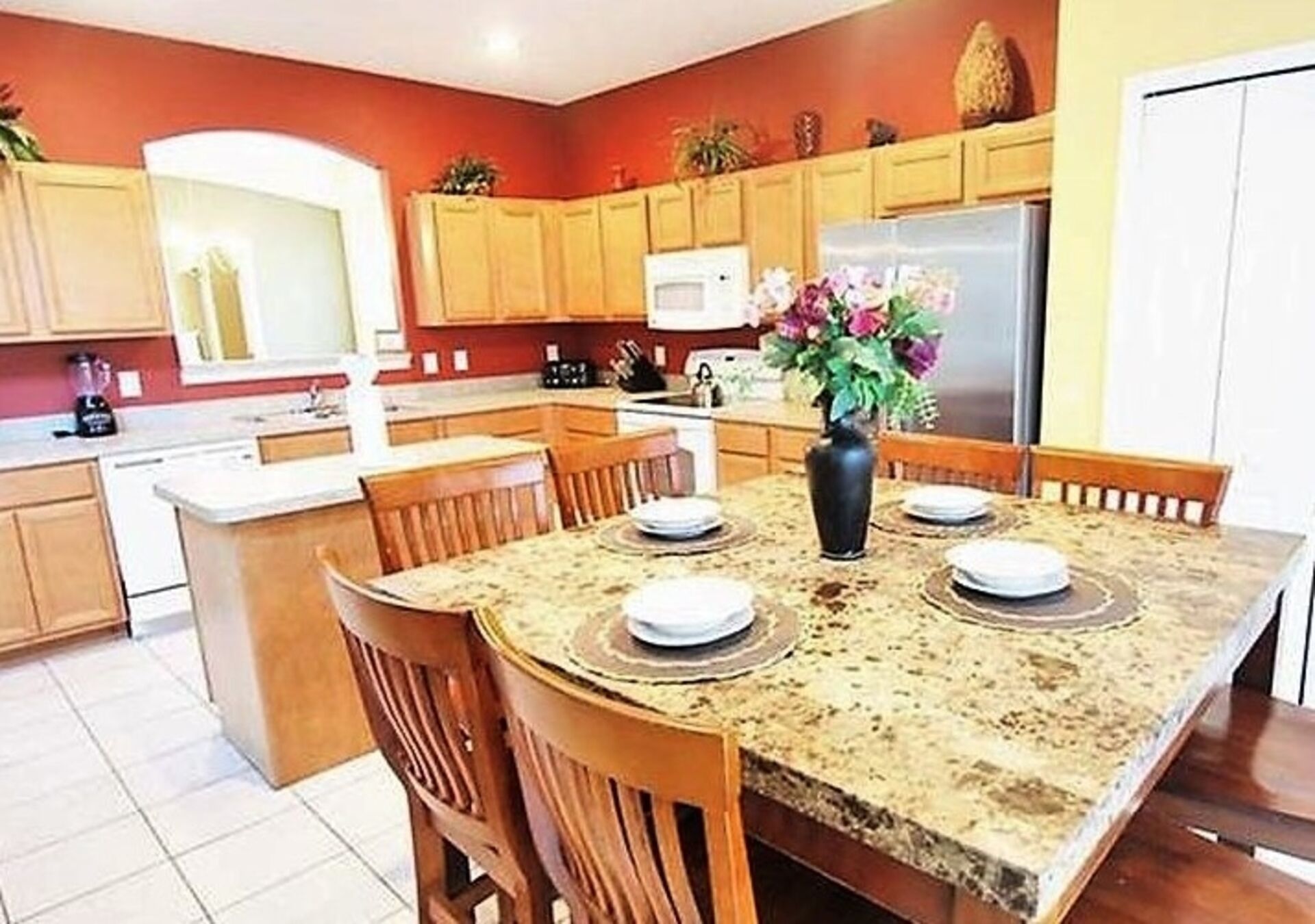 From $189,Luxury 8bd/4.5ba, Pool with SPA, WiFi, Gated, 3 Miles To Disney