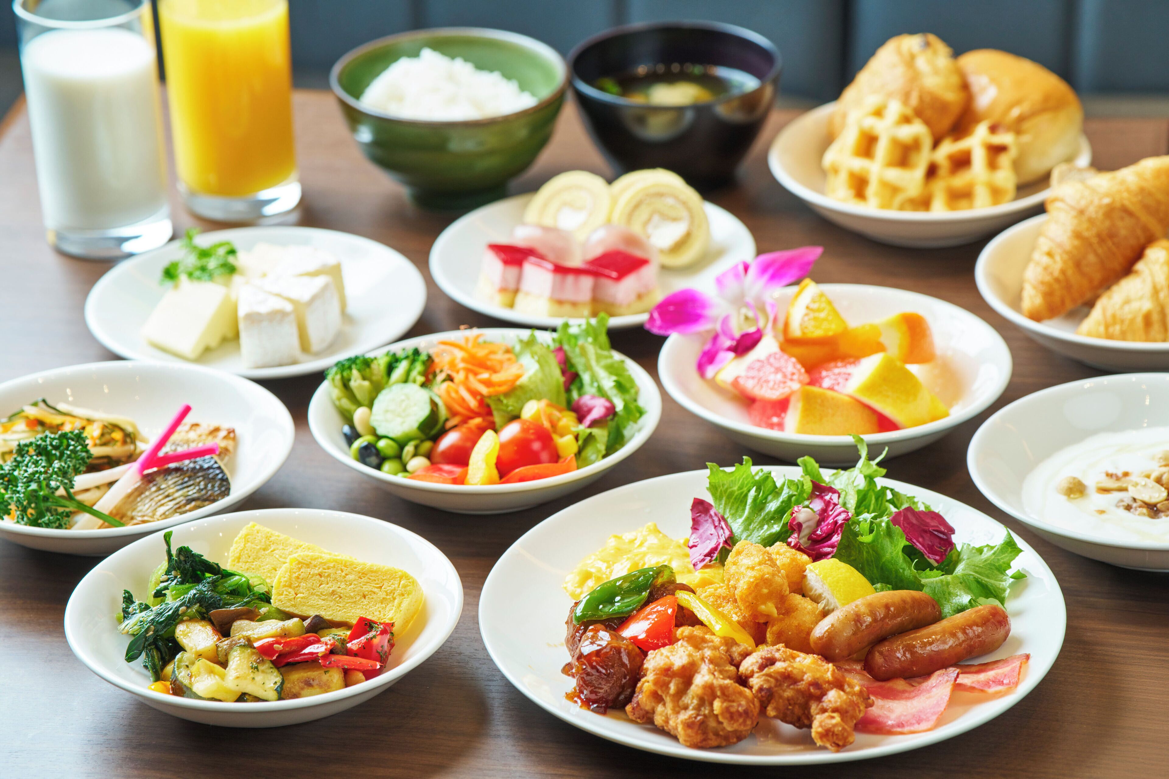 Sarapan bufet setiap hari (JPY 1650 seorang) 