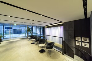 Sittområde i lobbyn