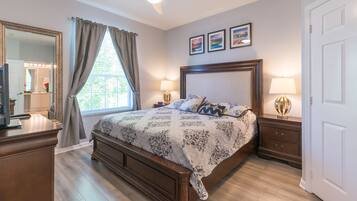 2 quartos, ferros/tábuas de passar roupa, Wi-Fi de cortesia