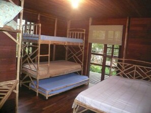 3 habitaciones, cuna de viaje, wifi gratis y ropa de cama 