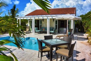 Pool - Enjoy Secluded Cottage w/ Pool Jacuzzi Beach Front - Esencia Cottage (Long Bay)