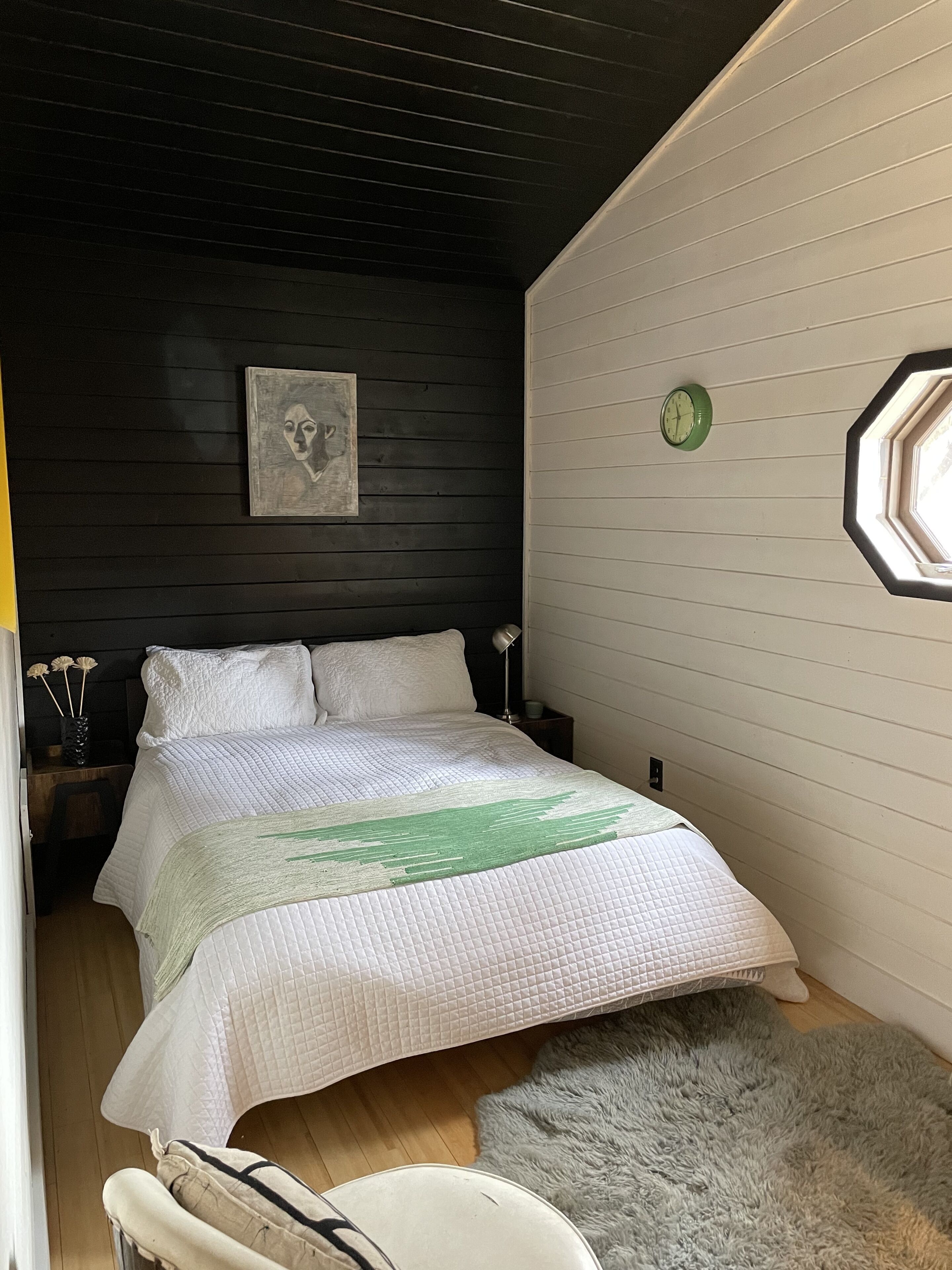 Designer Mountain Cabin w/  Hot Tub/Spa & Private Heated Pool