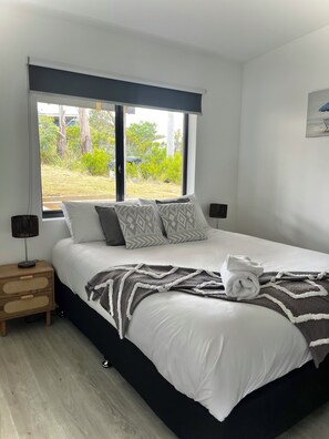 2 Schlafzimmer, Bügeleisen/Bügelbrett, kostenloses WLAN, Bettwäsche