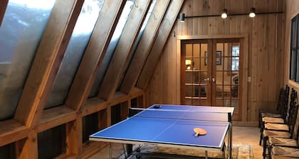 Snowberry Hill, una casa de esquí de lujo privada y aislada en Killington Mtn