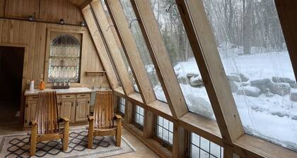 Snowberry Hill, ainutlaatuisesti yksinäinen, yksityinen ylellinen Ski Home Killington Mtn: llä