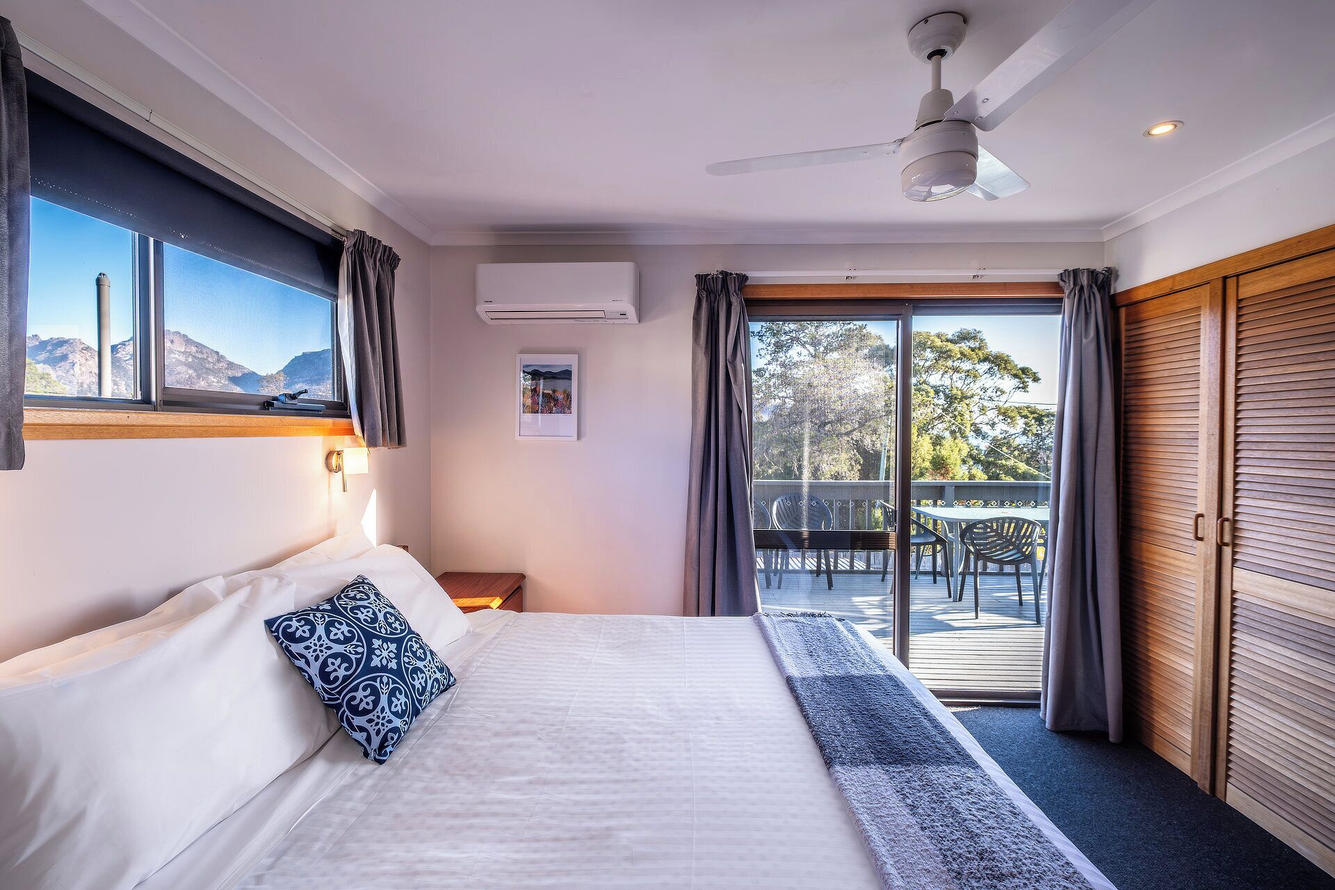 4 多间卧室、免费 WiFi、床单