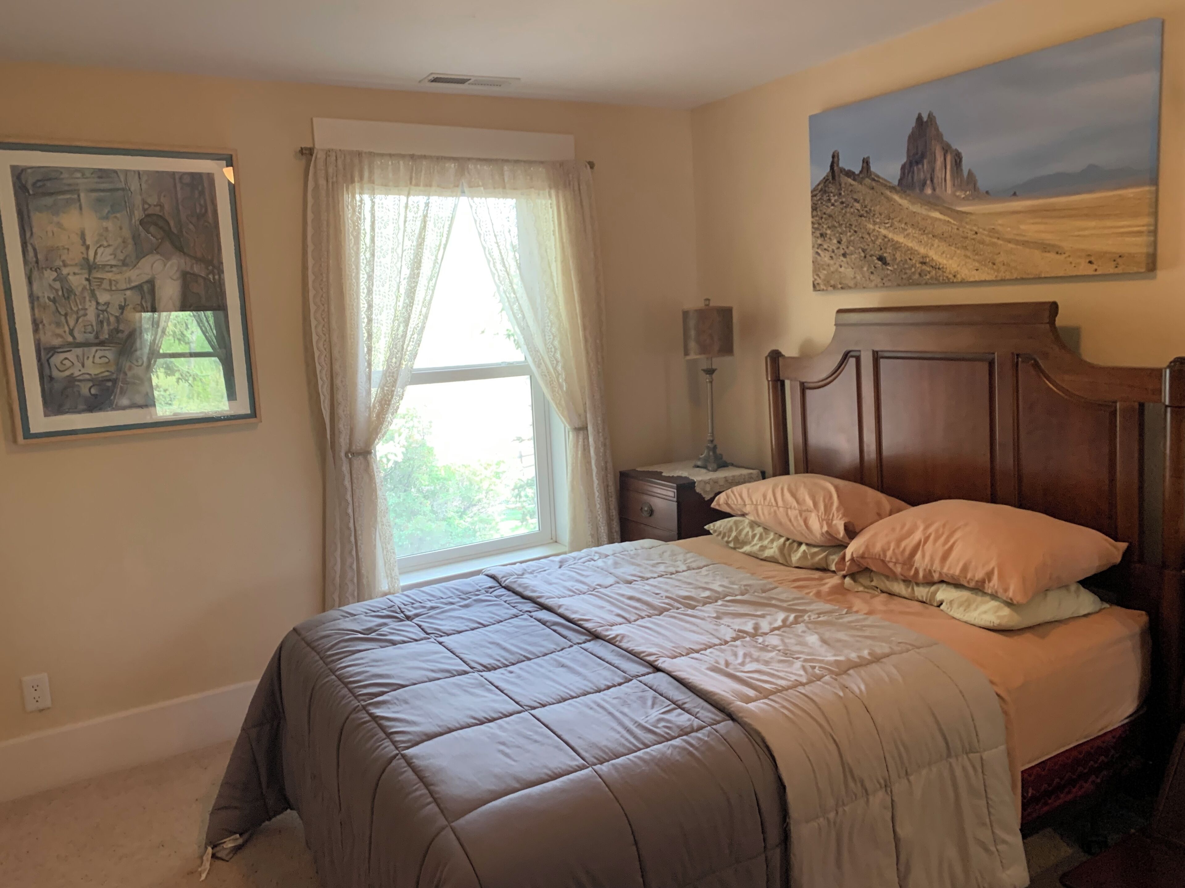 4 chambres, fer et planche à repasser, Wi-Fi, draps fournis