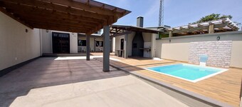 Single House On The Patio With Two Bedrooms And Wi-Fi In Capão Da Canoa