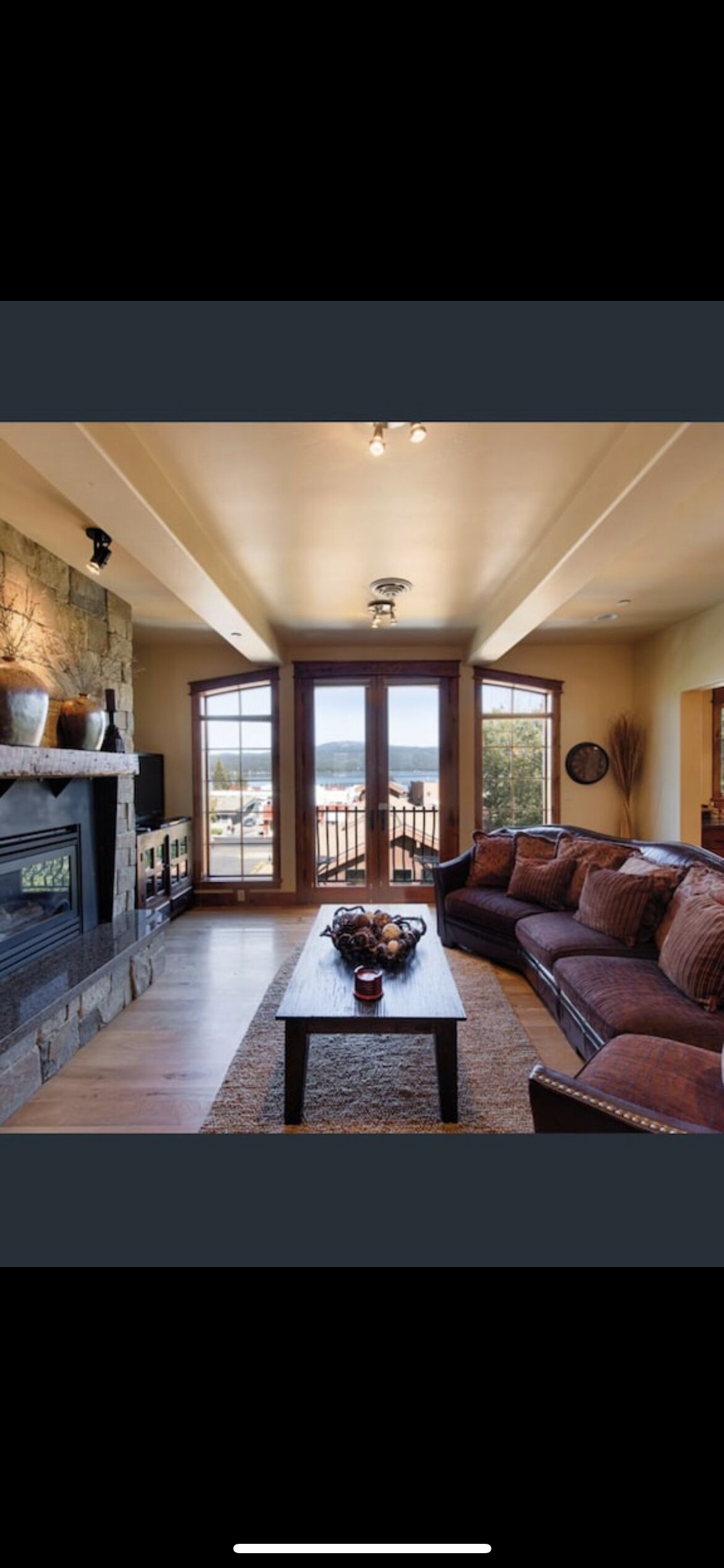 Lakeview Penthouse on Park Street in the heart of Downtown McCall