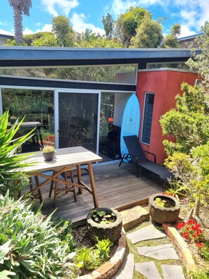 Outdoor dining - BEACHWOOD STUDIO-a perfectly styled getaway for couples BEACH AT YOUR DOORSTEP (Smiths Beach)
