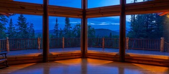 Adirondack Lake Placid Hilltop Log Lodge w / Whiteface Mt-utsikt