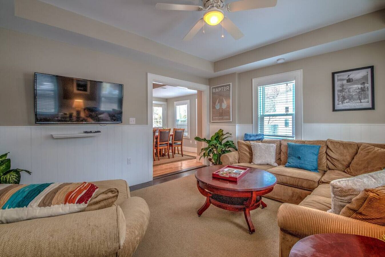 92 Full House · Otter Ski Club/In Village/Hot Tub/Outdoor space