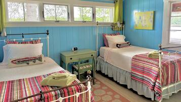 2 Schlafzimmer, BĂŒgeleisen/BĂŒgelbrett, WLAN, BettwĂ€sche