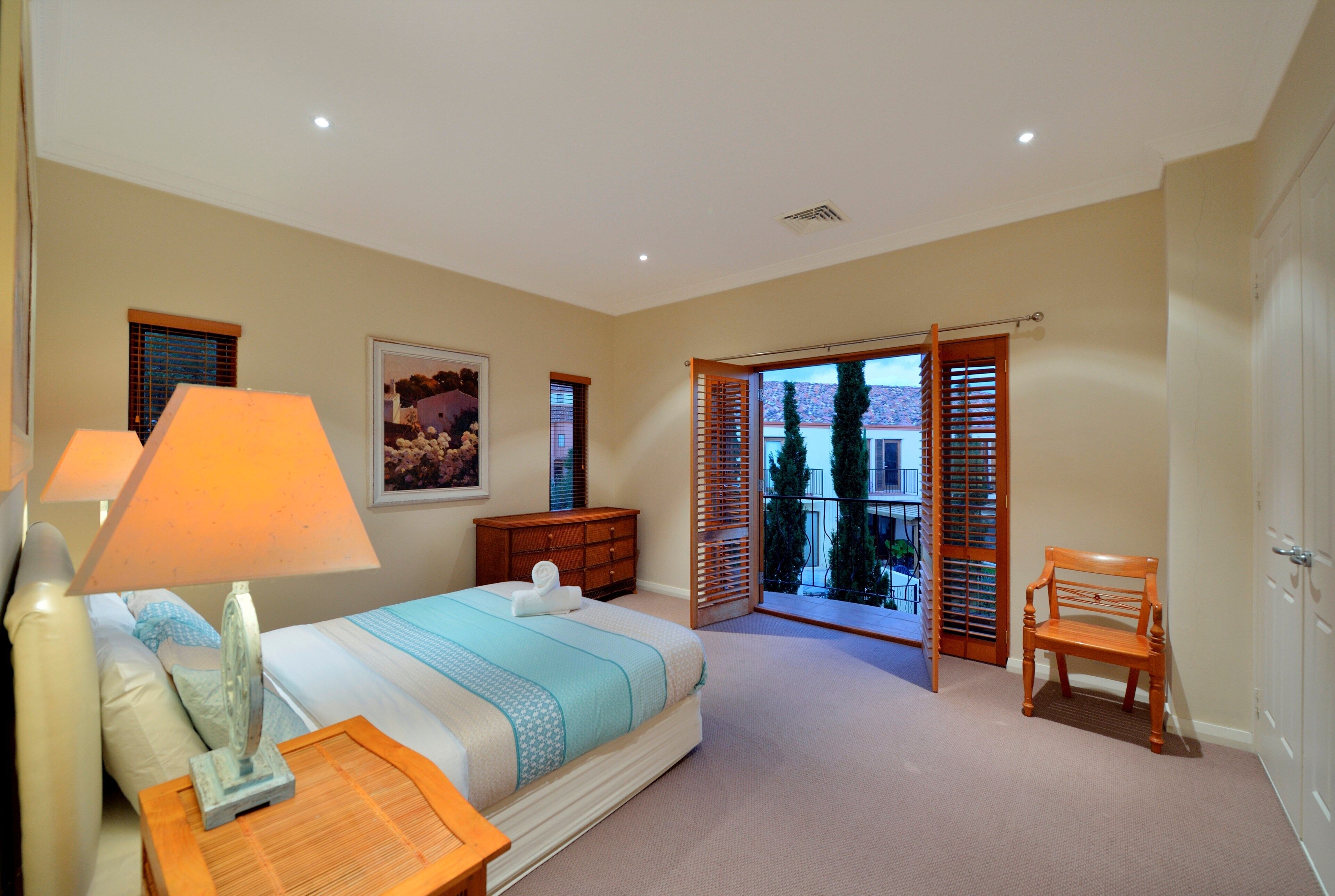 Canal Riviera - Free Wifi — image 19