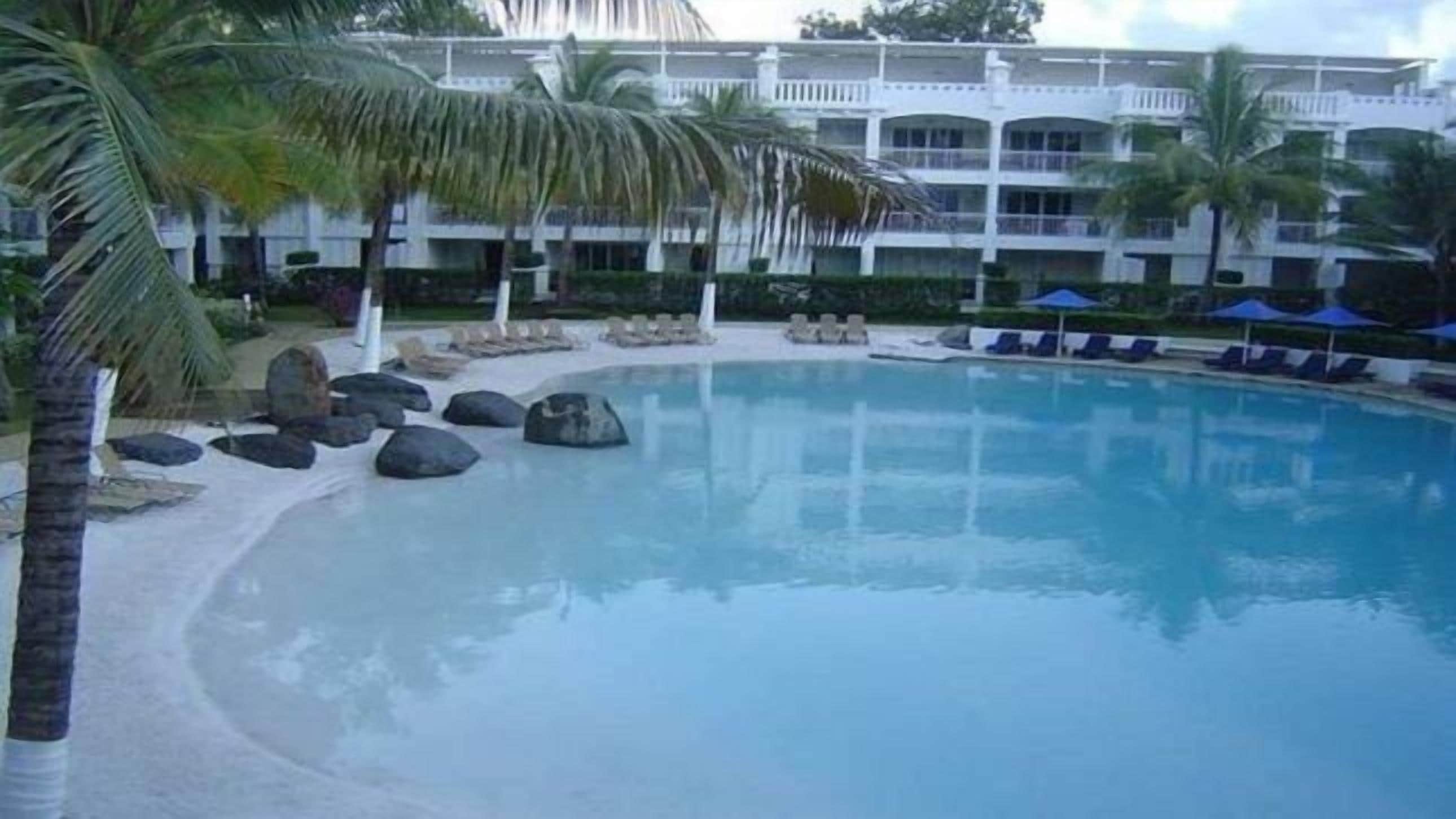 BELLA AQUA at the Beach Club