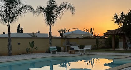 Sicilian villa with pool