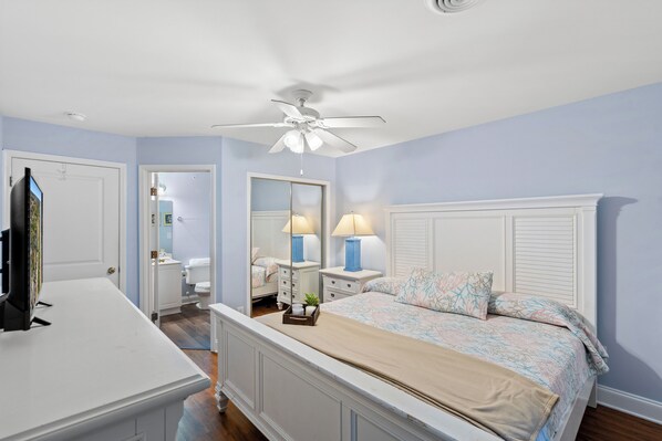 8 bedrooms, free WiFi