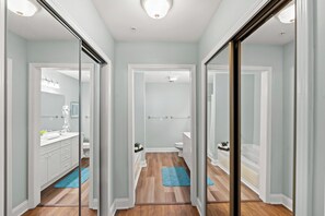 Combined shower/tub, jetted tub