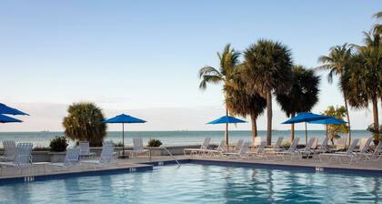 Panoramic 3BR/3BA Condo - Direct Beach Ocean Front