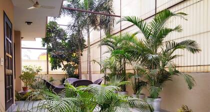 Green Nest - Private Garden with Your Room