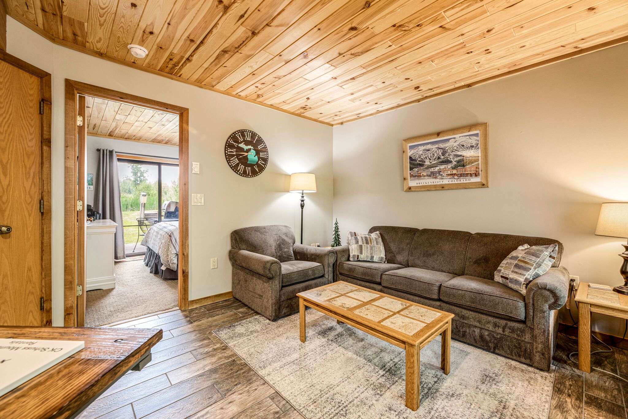  1 bedroom KING bed. sleeps 3. must see!