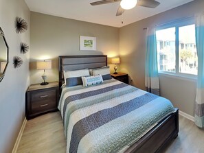 2 bedrooms, iron/ironing board, internet, bed sheets - Luxe Design, Large Balcony + Pool & Beach Access! (Tybee Island)