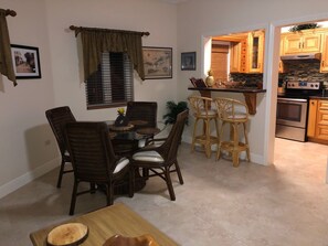 Dining - New Listing! Nature's Ridge. Relaxing Vacation In The Lush Tropical Rain Forest (FREDERIKSTED)