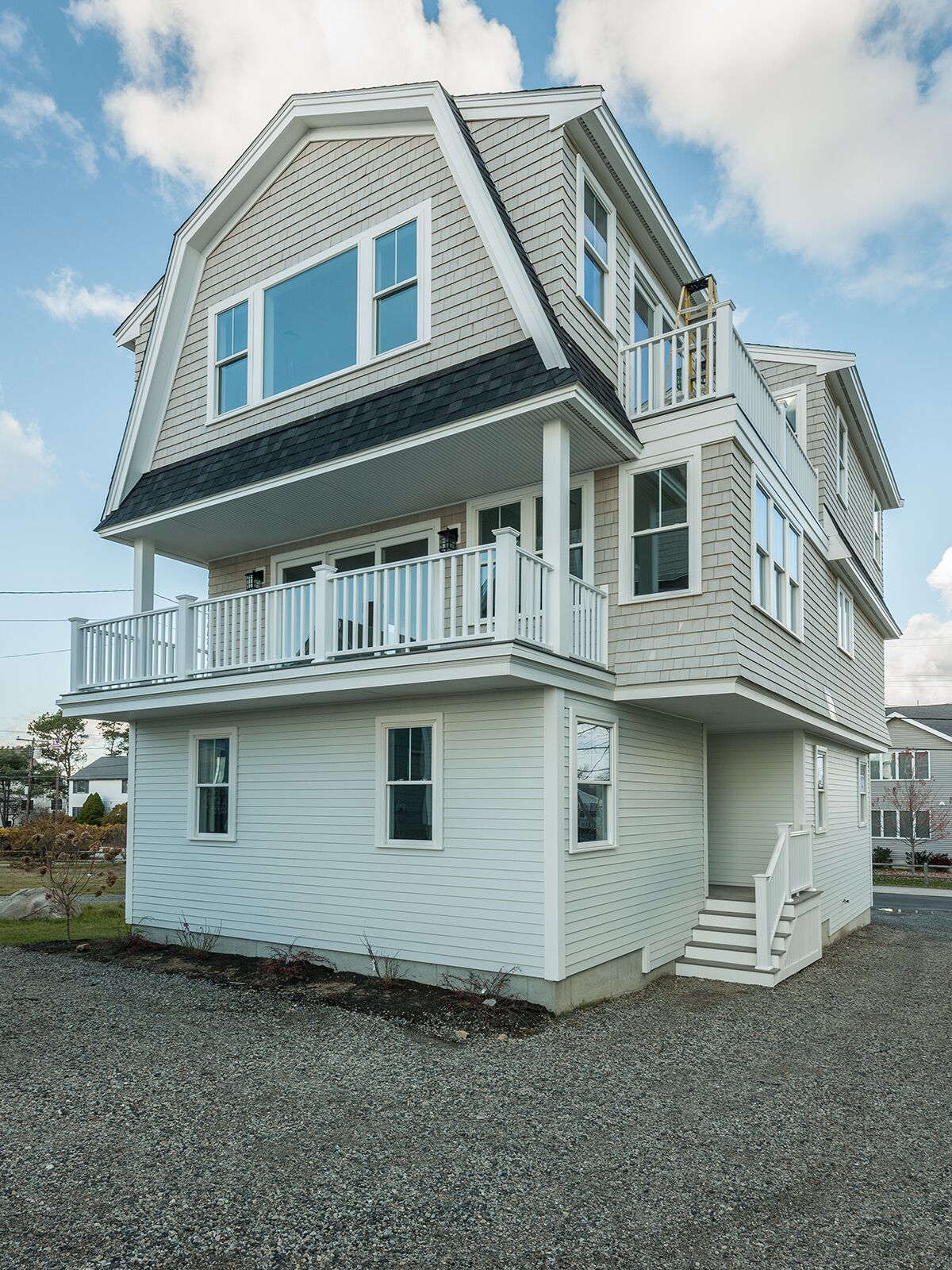 Stunning High End Home on the Bluff with Ocean Views