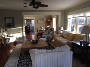 TV, DVD player, books, stereo