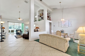 TV, DVD player, toys, video library - Secluded Luxury Pool Home, Close to Disney w/ Oversized pool Special offers now (Kissimmee)