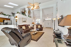 TV, DVD player, toys, video library - Secluded Luxury Pool Home, Close to Disney w/ Oversized pool Special offers now (Kissimmee)
