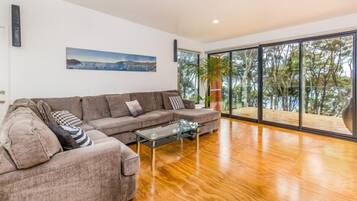 TV, DVD player, stereo