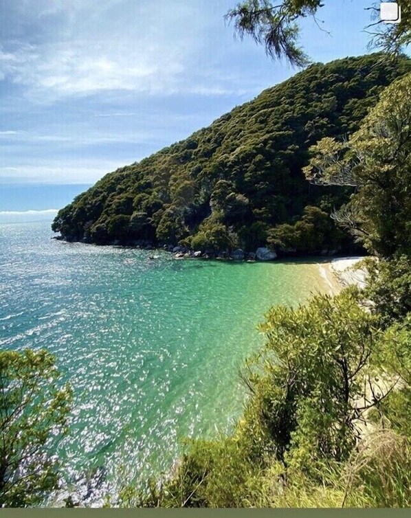 Chaise longue, serviettes de plage