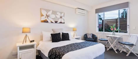 1 chambre, fer et planche Ă repasser, Wi-Fi, draps fournis