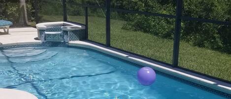 Piscine extérieure, piscine chauffée