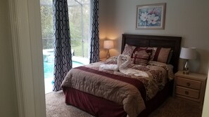 3 室のベッドルーム、アイロン / アイロン台、WiFi (無料)、ベッドシーツ