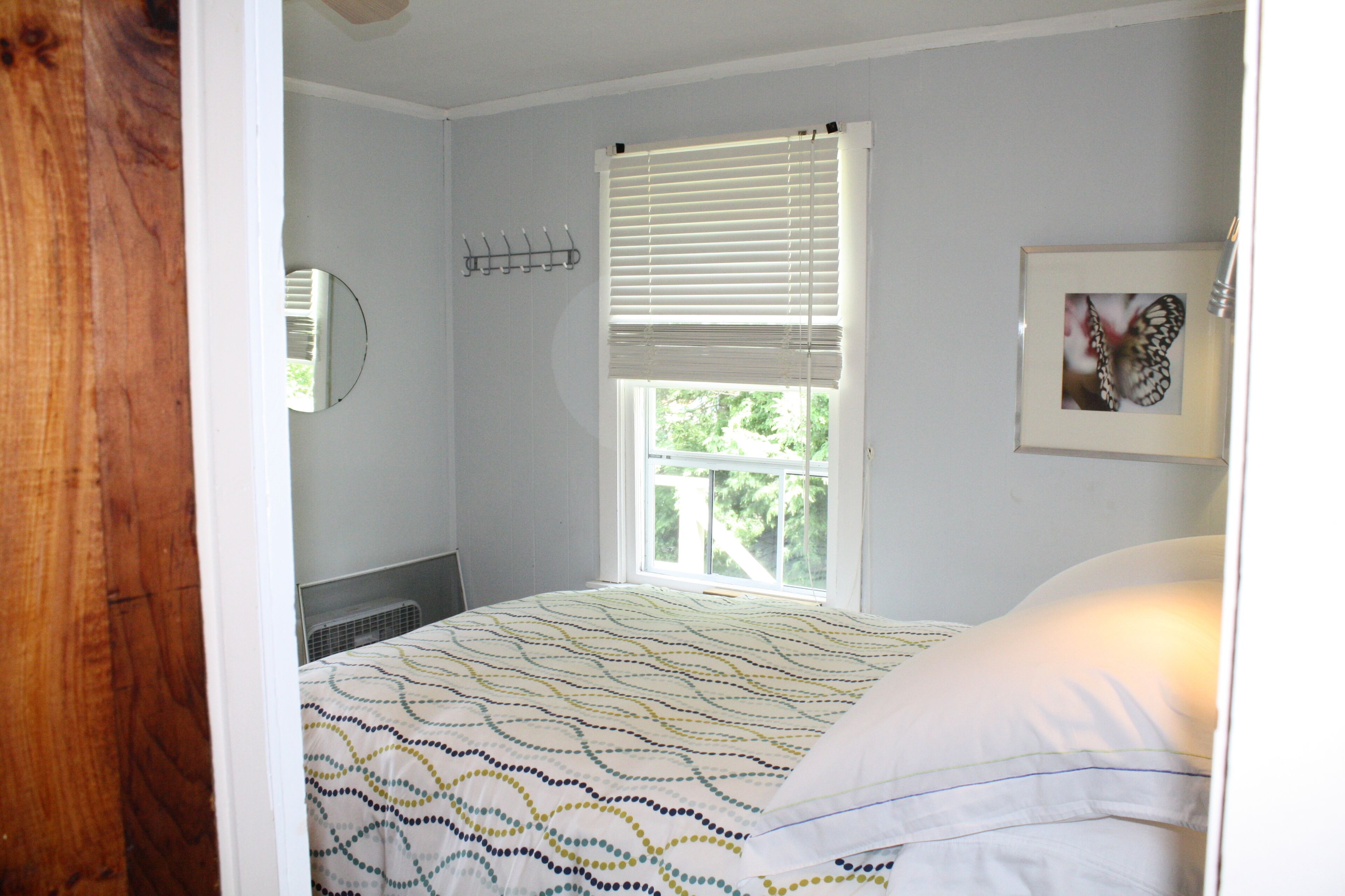 20 minutes to Mount Sunapee, skiing close in winter... fantastic Lake in Summer