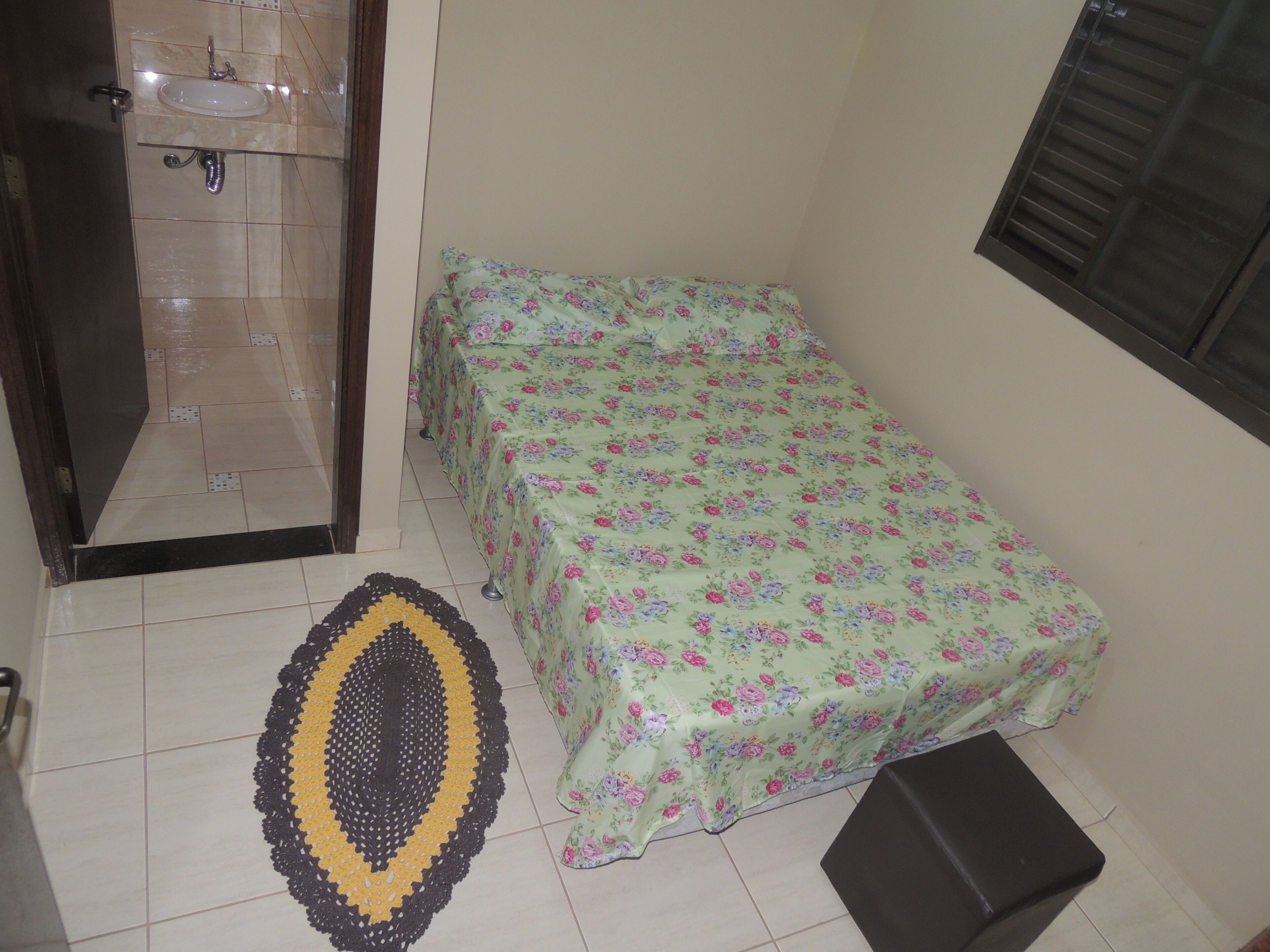 Recanto 3 J - 04 Rooms with air conditioning, internet, comfort and safety.