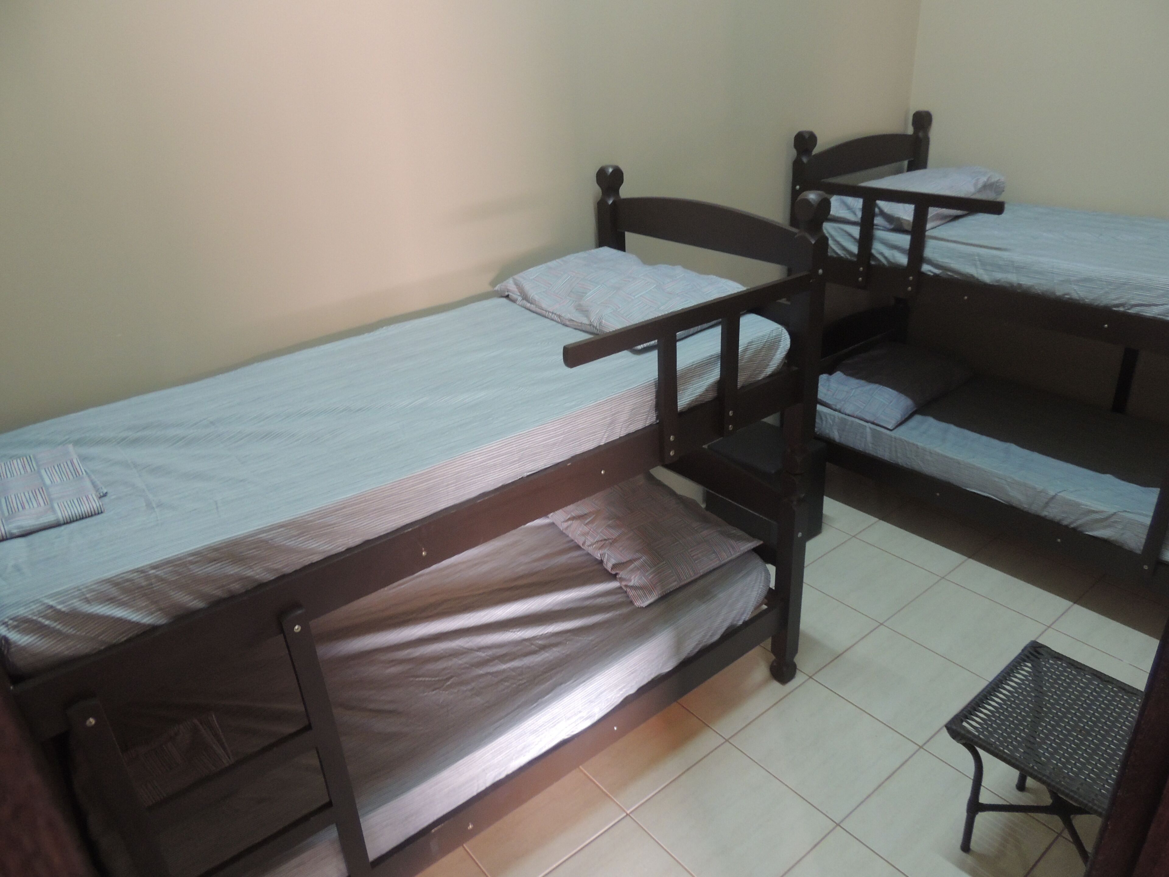 Recanto 3 J - 04 Rooms with air conditioning, internet, comfort and safety.