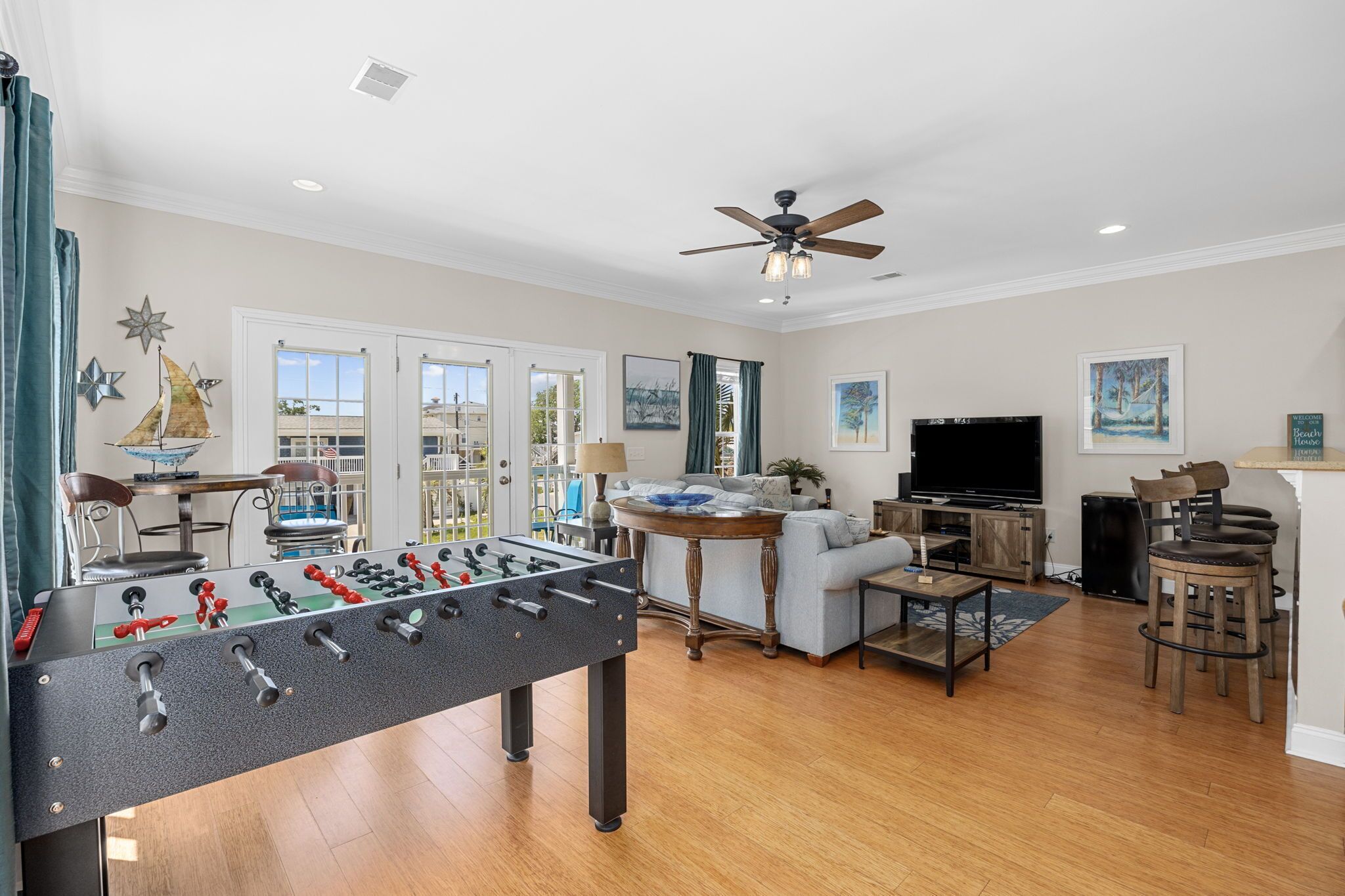 Garden City Beach, Private Pool, Golf Cart, Just Steps 2 Beach