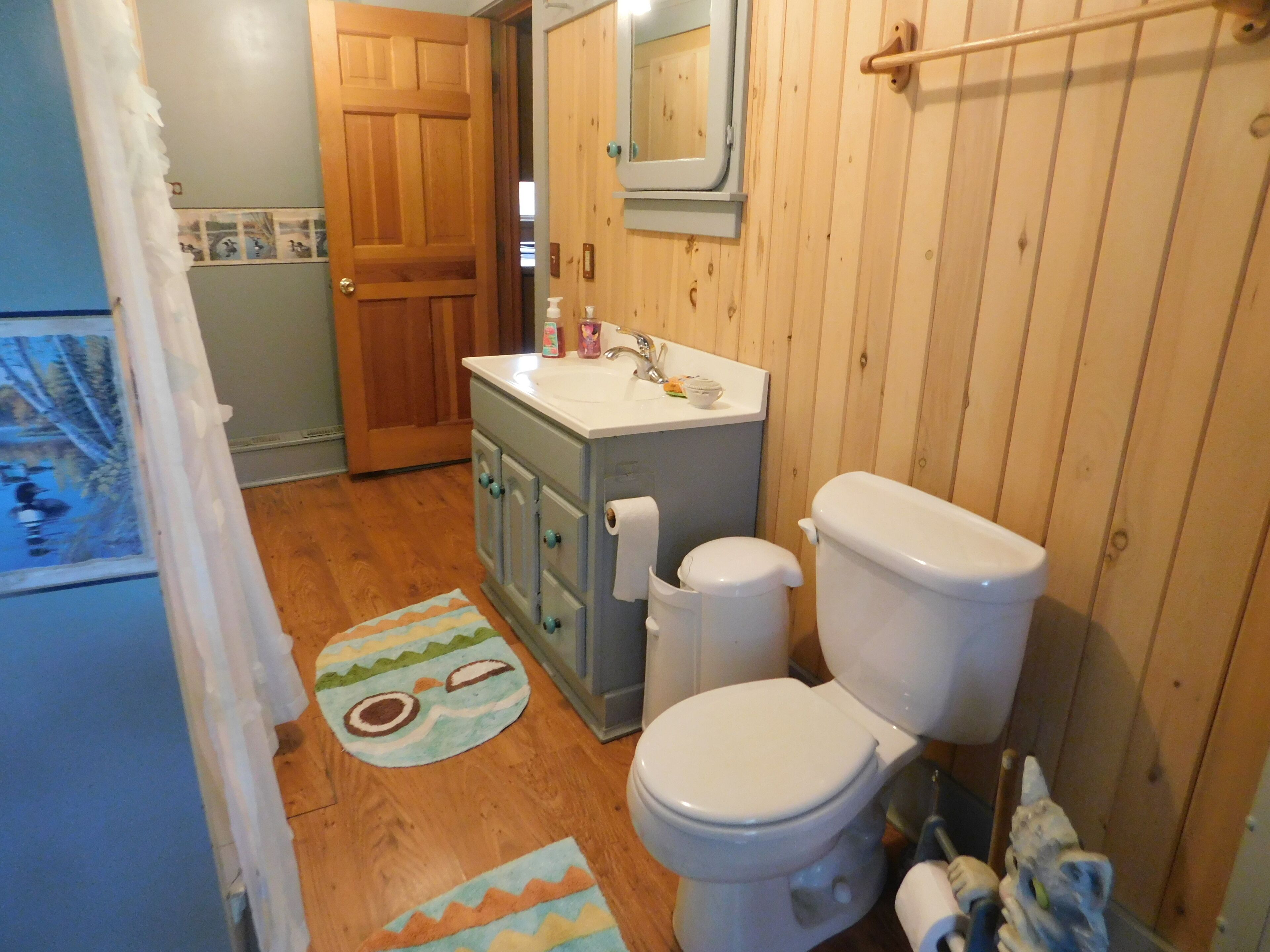 Beautiful Elegant 1800 Three Story Home RIGHT ON SNOW  MOBILE AND ATV ACCESS