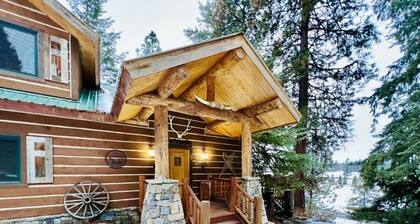 Hanging Rock Cabin Su