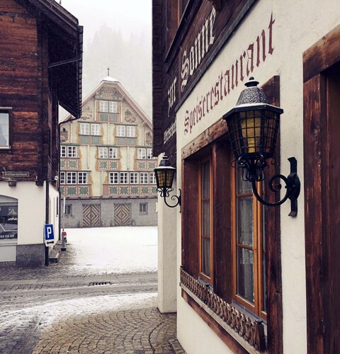 Reviving Mountain Retreat With Modern Interior In Andermatt