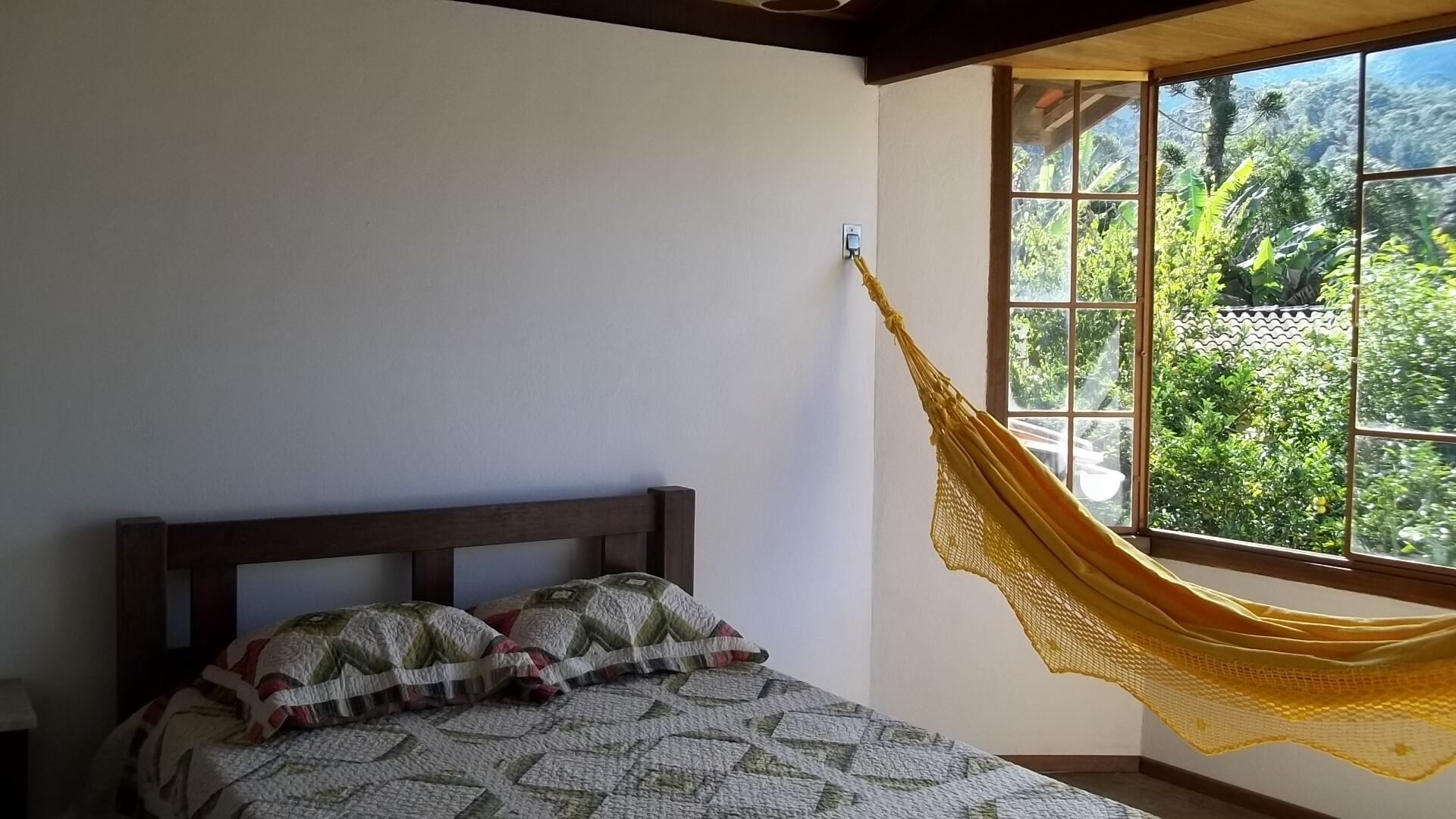 Main Street House 4 bedrooms Maringá RJ Visconde de Mauá near Natural Pool