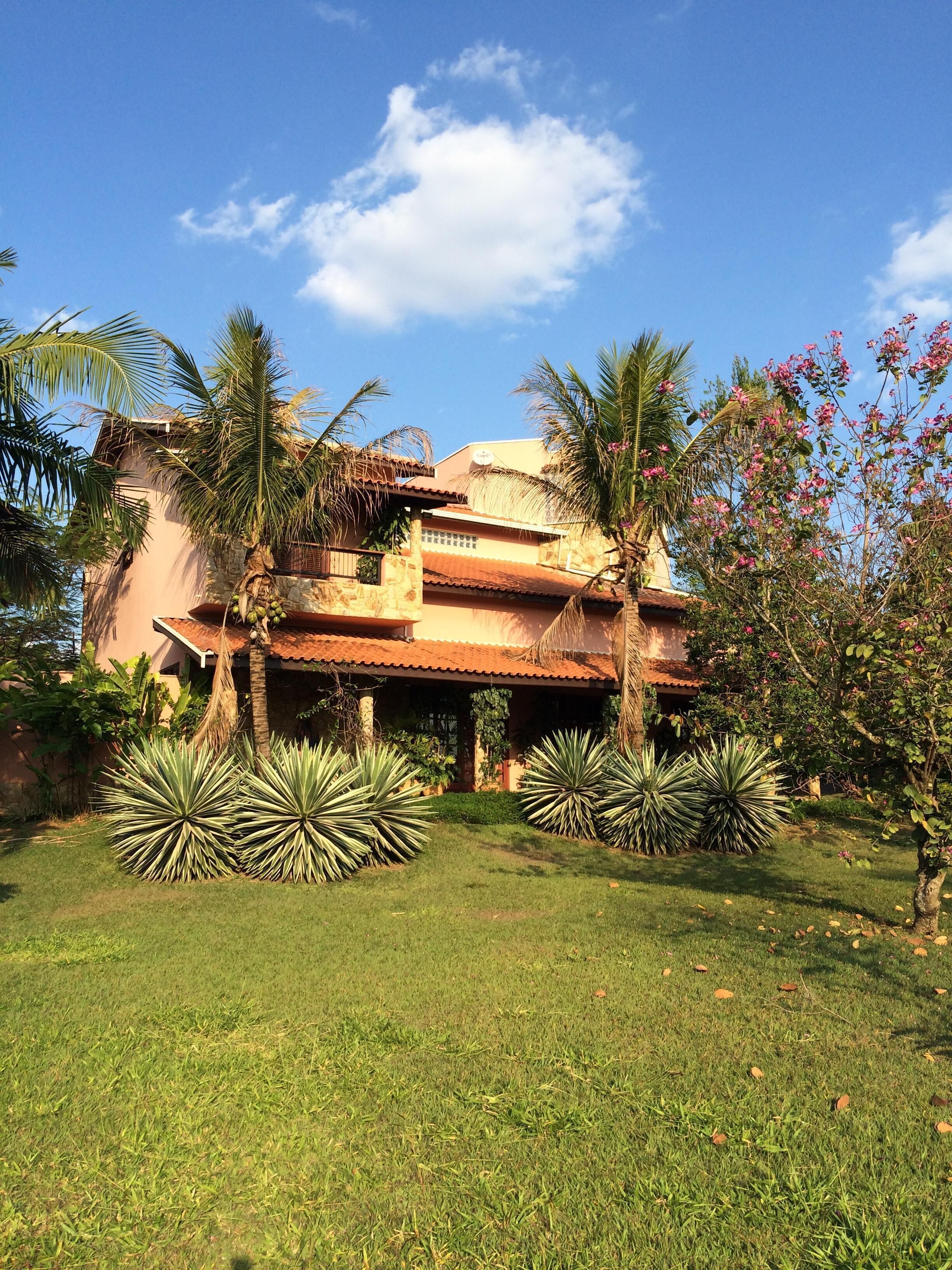 Beautiful Chacara in gated community.