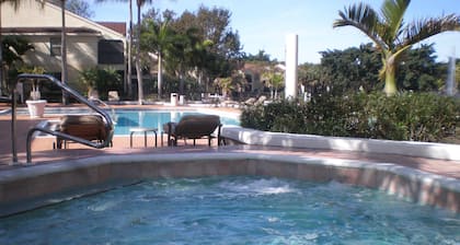 Tilava yhden makuuhuoneen ja yhden kylpyhuoneisto