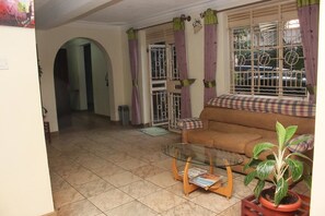Sala de estar en el lobby